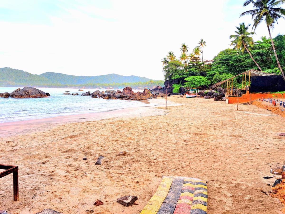 Pacific Sunset View Palolem Hotel Exterior photo