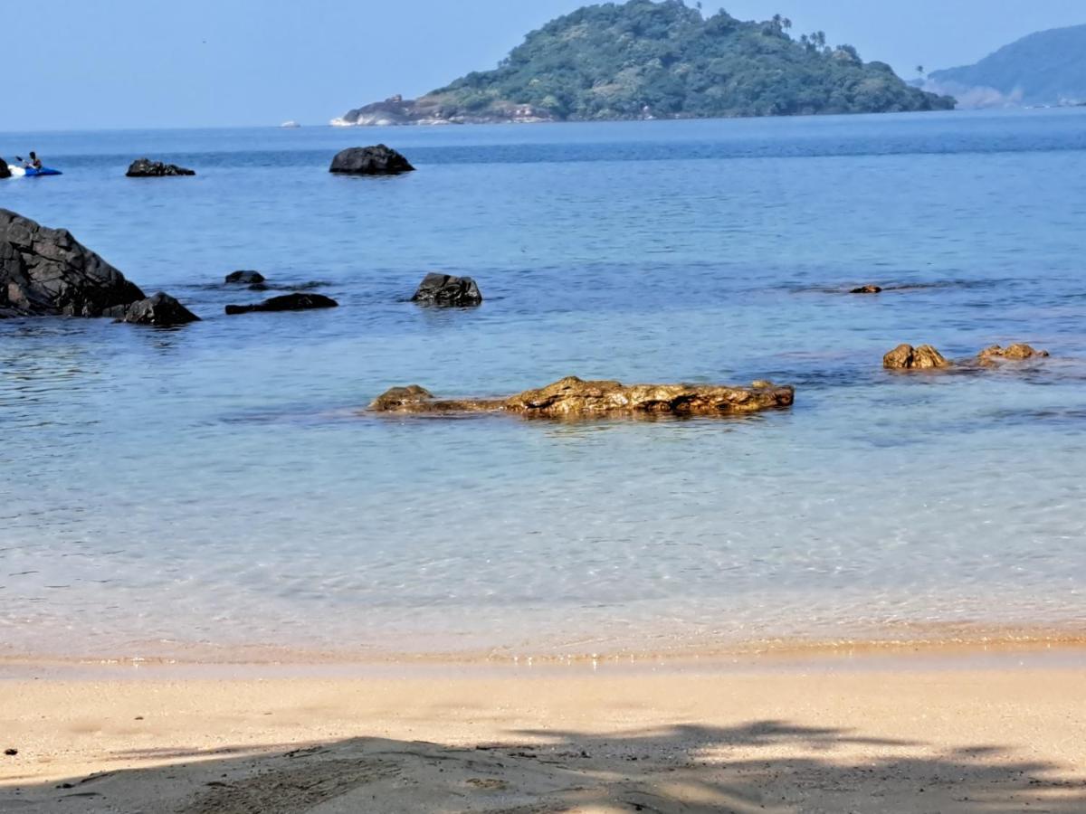 Pacific Sunset View Palolem Hotel Exterior photo